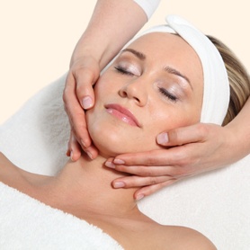 Imagen Tratamiento Facial Antiedad para arrugas en Centro de Belleza Fisiosipos en Villaverde Alto Madrid